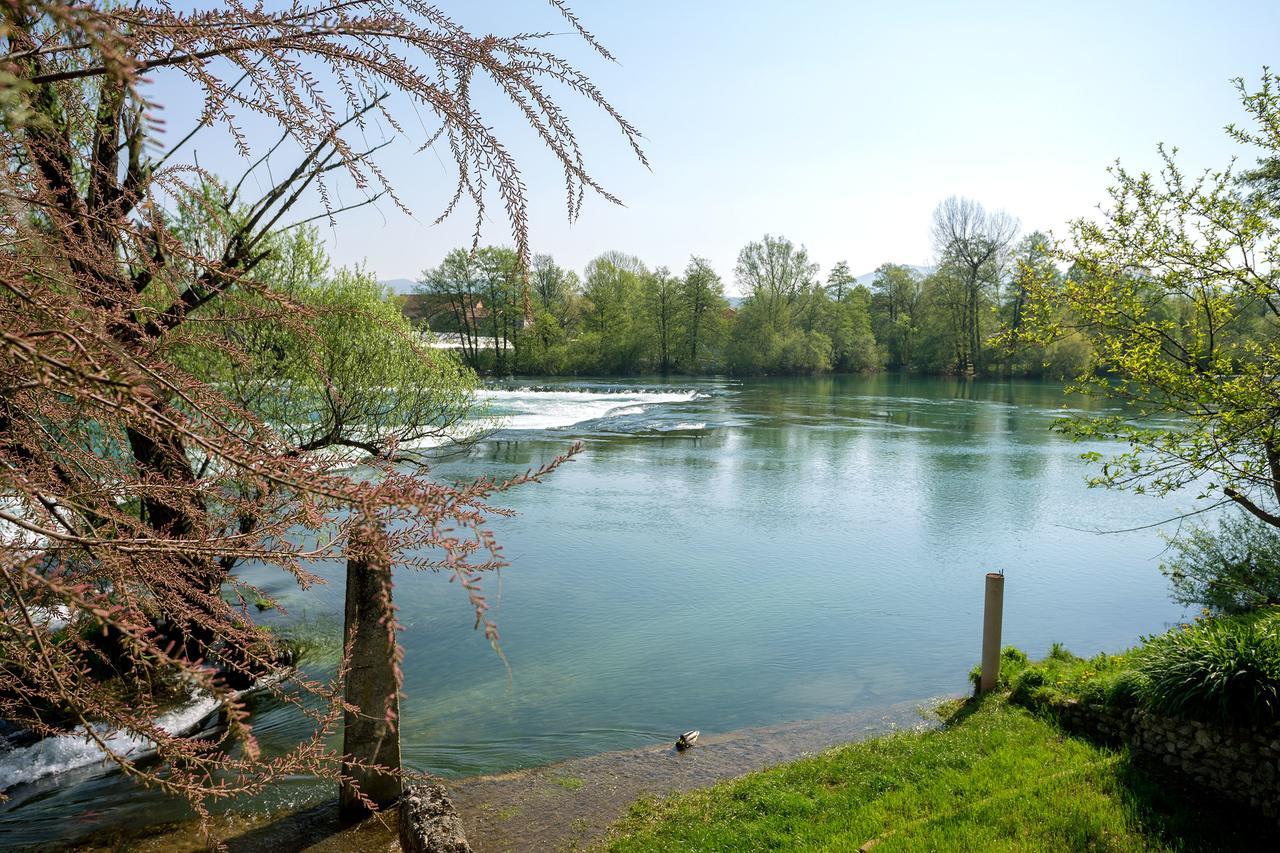 Villa Onix Bihać エクステリア 写真